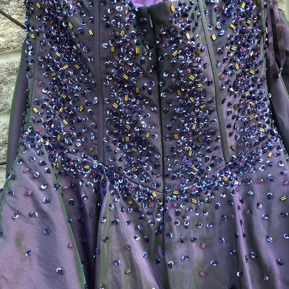 STUNNING Prom dress size 4 - Picture 12 of 16